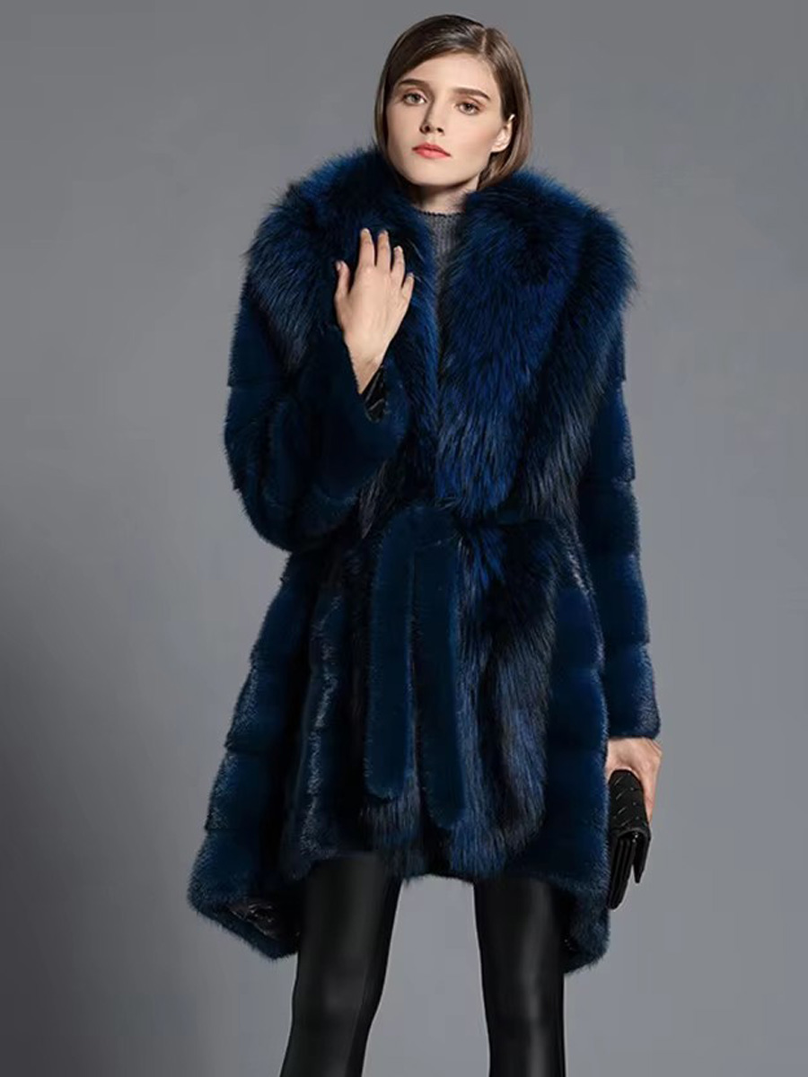 Winter Clothing Trends 2026 - معطف فرو المنك الطبيعي الجديد للنساء