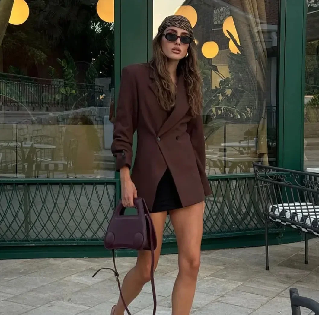 جاكيت نسائي جديد وعصري لعام 20 - مراجعة Winter Clothing Trends 2026 وسعره