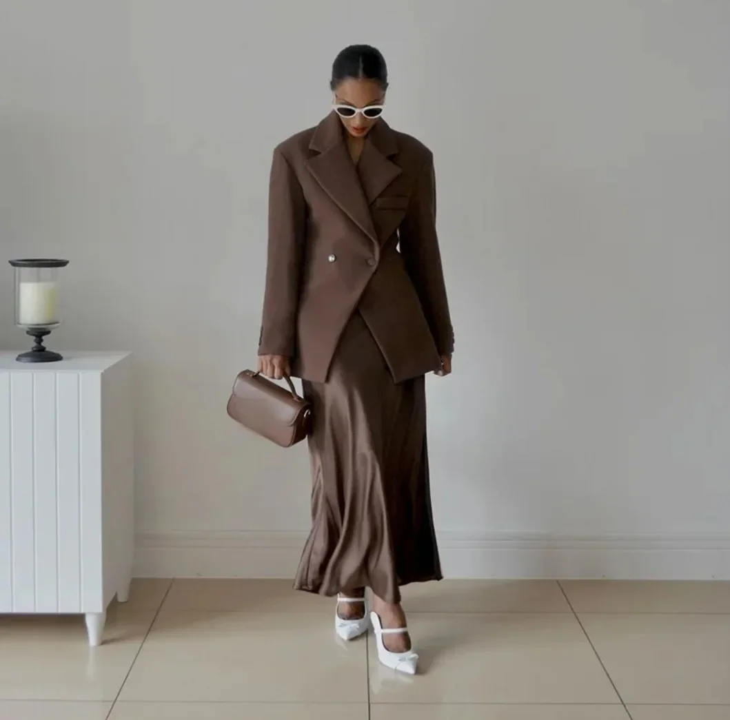 جاكيت نسائي جديد وعصري لعام 20 - مراجعة Winter Clothing Trends 2026 وسعره