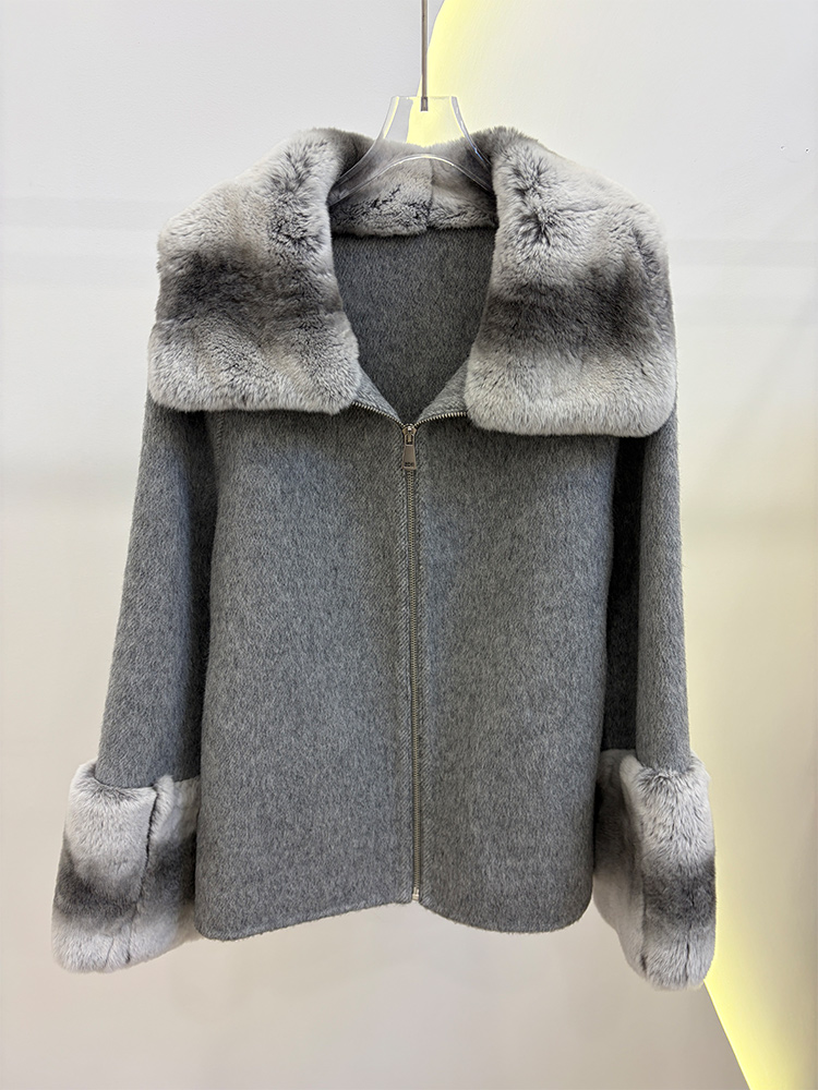 معطف شتوي نسائي 2026 من الصوف  - مراجعة Winter Clothing Trends 2026 وسعره